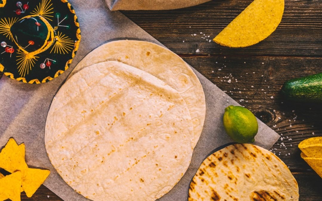 ¿Como se hacen tortillas de maíz?
